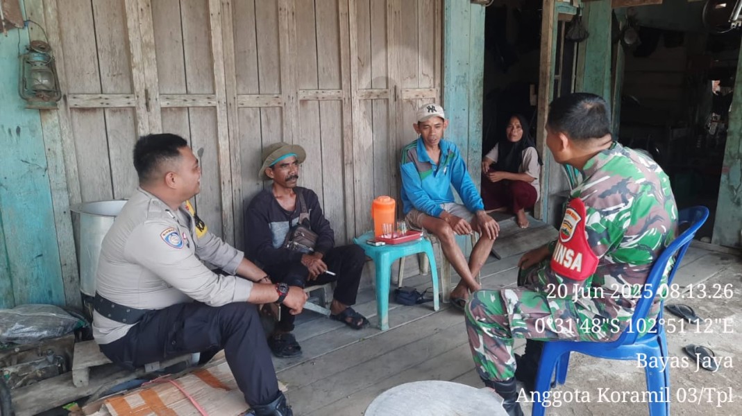 Babinsa Serma Damrianto dan Bhabinkamtibmas Bersinergi, Wujudkan Kemitraan yang Kuat dengan Masyarakat