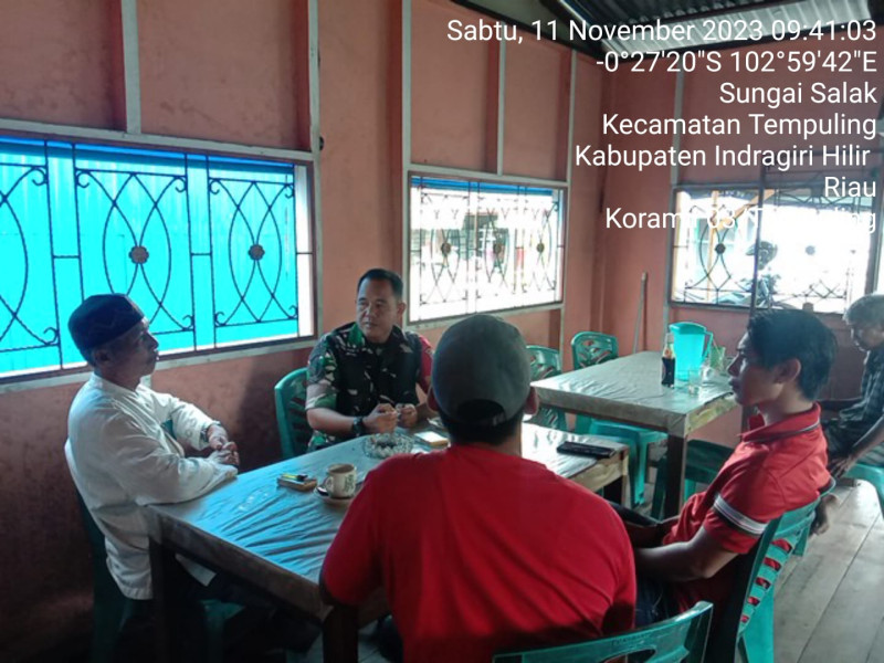 Intens Lakukan Komsos Dengan Warga Binaan, Babinsa Koramil 03/Tpl Sertu Mistar Sambangi Warga