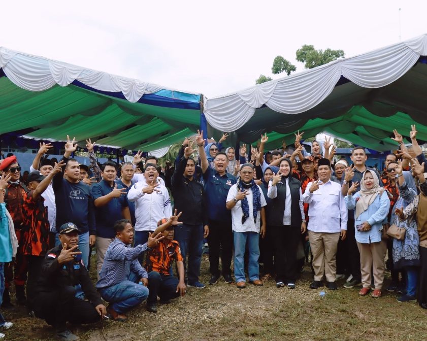 Bersama Ribuan Relawan Paslon Nomor 3 Rezita-Suhardi Gelar Maulid Nabi dan Doa Bersama