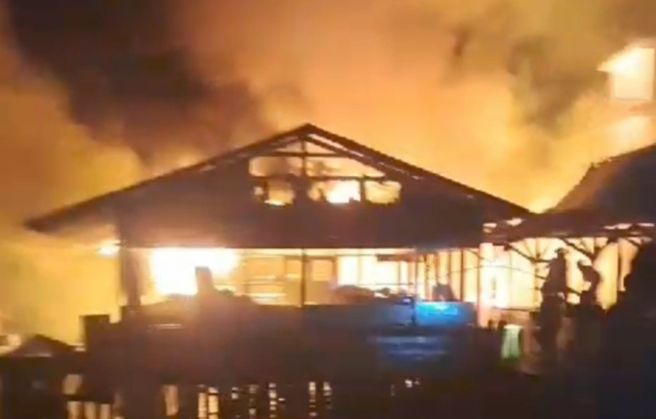 Tragedi Kebakaran di Desa Belaras, Kecamatan Mandah: Kerugian Material Diperkirakan Miliaran