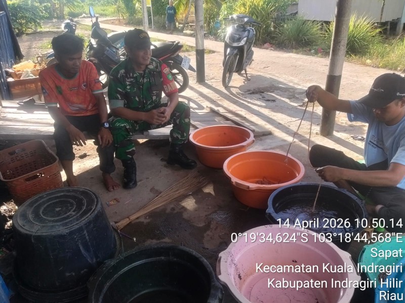 Di Kampung Pancasila, Babinsa Ali B. Harahap Dorong Cinta Tanah Air Lewat Komsos