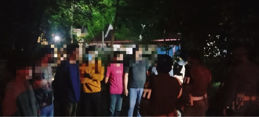 Cegah Gangguan Kamtibmas, Satpol PP Inhil Tim URC Bubarkan Kumpulan Pemuda dan Pasangan Bukan Suami 