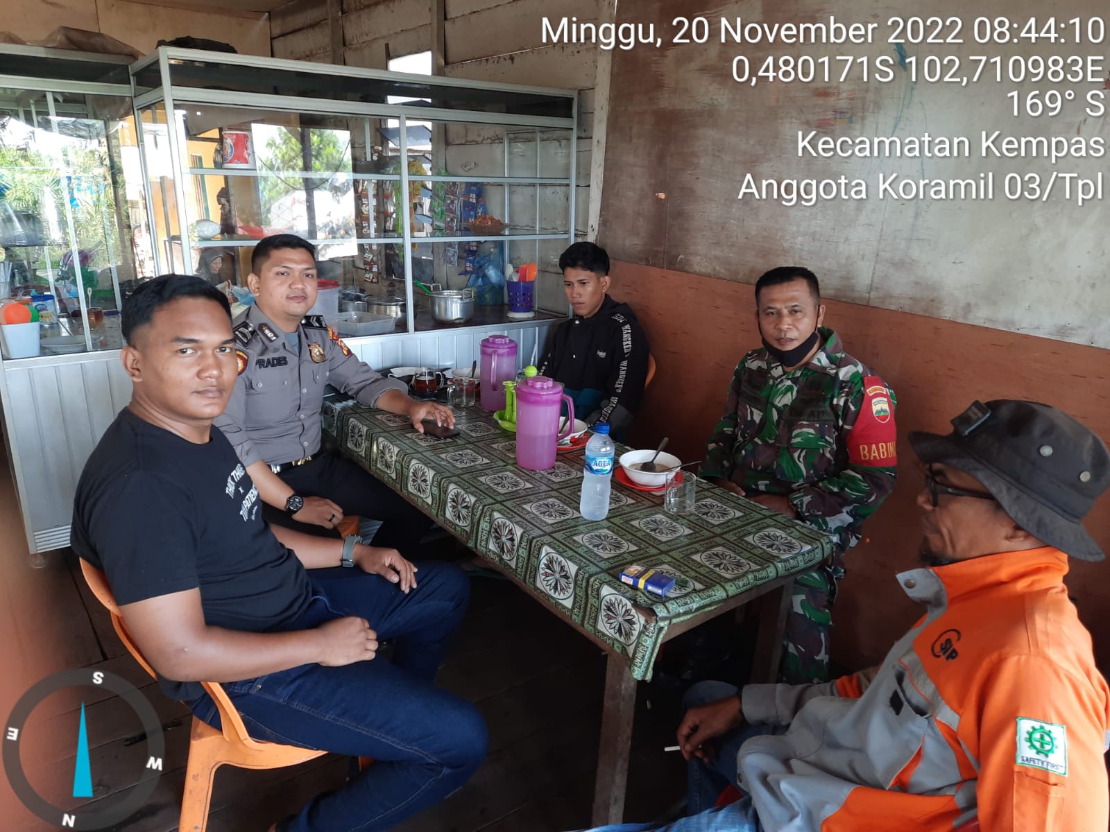 Babinsa 03/Tpl Jalin Komsos Bersama Pimpinan PT. SIP Dan Bhabinkamtibmas