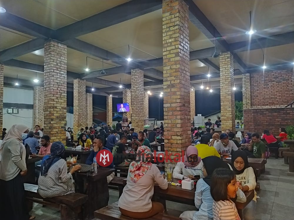 Mau Kopi Nikmat, Nyaman dan Murah, Kedai Kopi Kaisar Tanjung Uban Tempatnya 