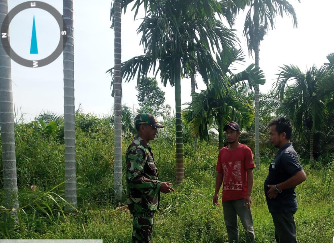 Giat RutinBabinsa Koramil 03/Tpl Serka  Intens Lakukan Patroli Karhutla di Desa Binaan