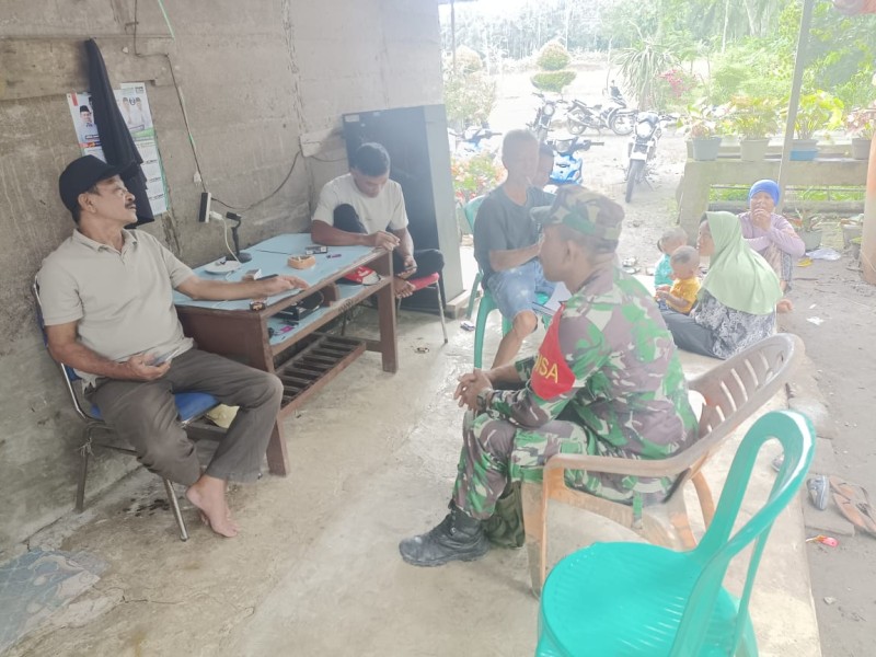 Babinsa Koramil 03/Tpl Kodim 0314/Inhil Sosialisasikan Penerimaan Tamtama PK TNI AD Tahun 2025