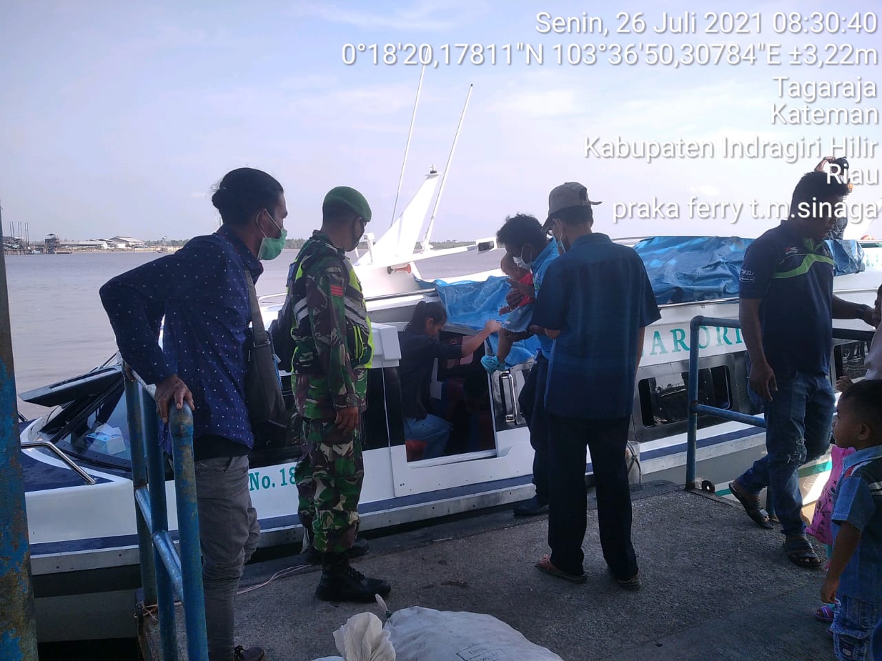 Praka Ferri Sinaga Pantau Aktifitas di Pelabuhan Syahbandar Guntung