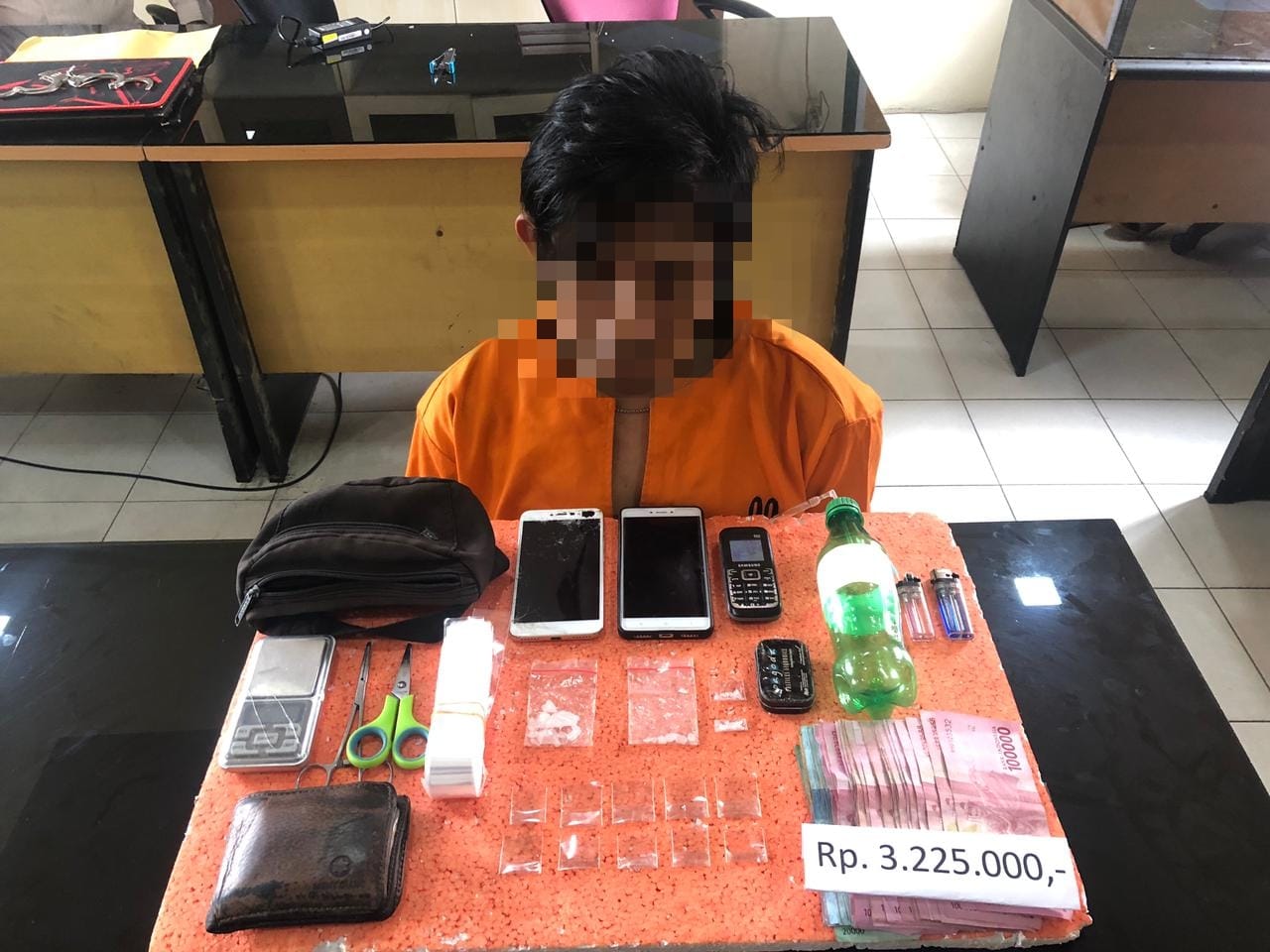 Diduga Sering Transaksi Narkoba, Warga Jalan Gerilya Tembilahan Hulu Diringkus Polisi 