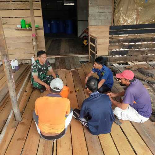 Himbauan Untuk Menjauhi Narkoba dan Miras Melalui Komsos Babinsa Koramil 04/Kuindra