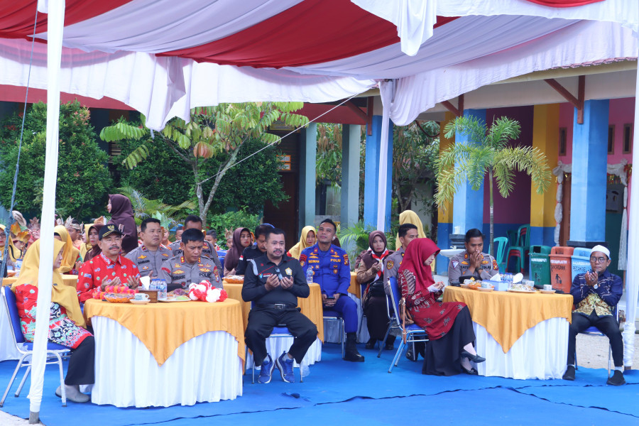 Peduli Budaya Literasi, Polres Inhil Distribusikan 500 Buku