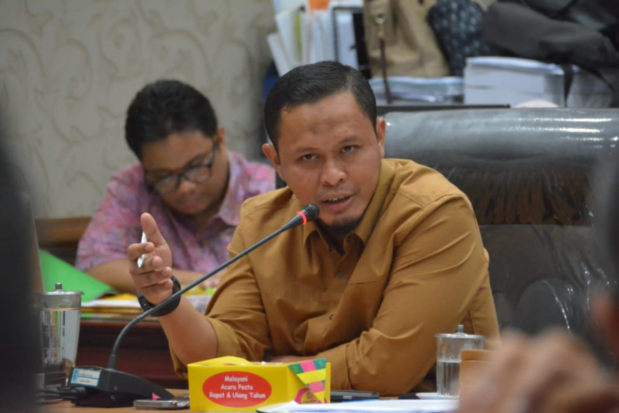 Agung Nugroho Dorong Komisi Panggil Dinas PUPR Untuk Perbaikan Jalan Lintas Sumbar-Riau