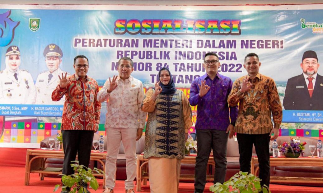 Bupati Kasmarni Buka Sosialisasi Permendagri Nomor 84 Tahun 2022