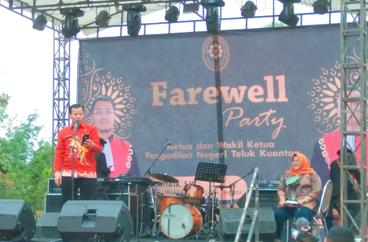 Plt Bupati Kuansing Hadiri Farewell Party Ketua dan Wakil Ketua Pengadilan