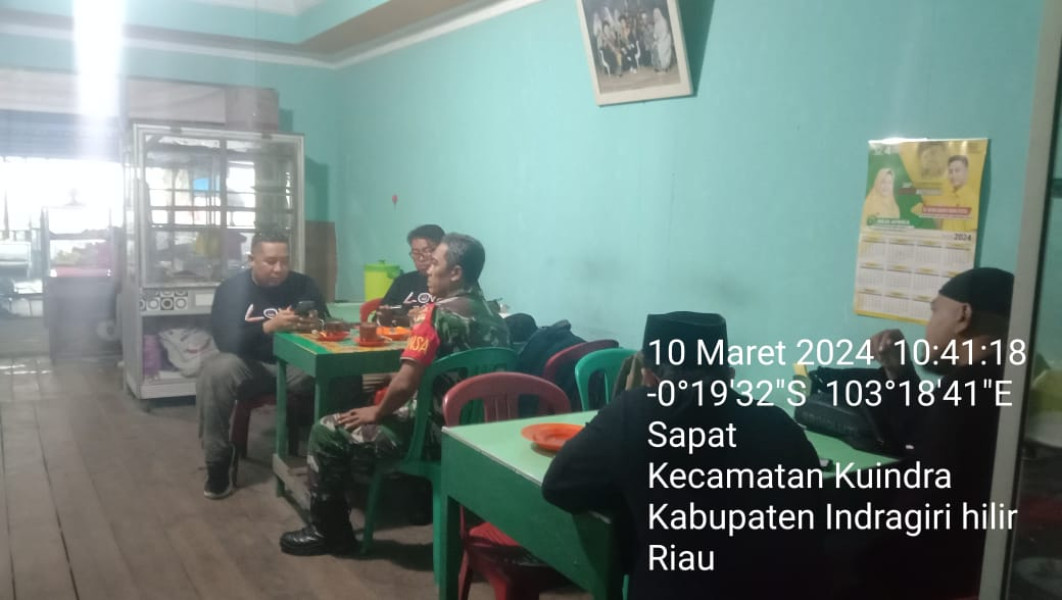 Ajak Masyarakat Jaga Keamanan dan Ketertiban Bersama Babinsa Koramil 04/Kuindra Melalui Komsos di Binaan