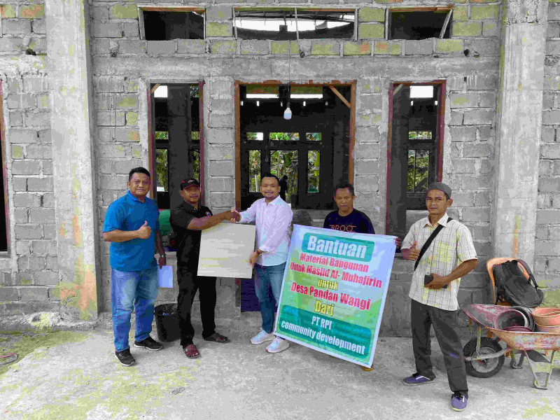 Bentuk Tanggung Jawab Sosial Perusahaan Untuk Masyarakat, PT RPI dan RL Salurkan Bantuan