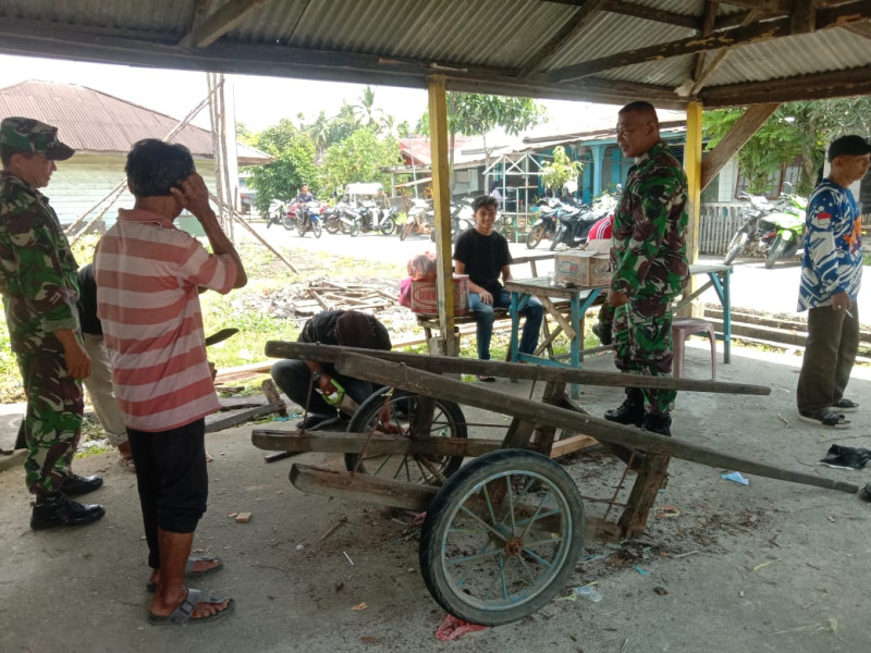Sambut Bulan Suci, Babinsa 03/Tpl Goro Bersama Warga Masyarakat di Kampung Pancasila