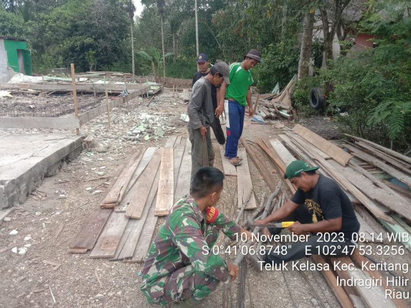 Bersama-sama Wujudkan Hubungan Baik Antara Babinsa Koramil 09/Kmg Dengan Warga Setempat