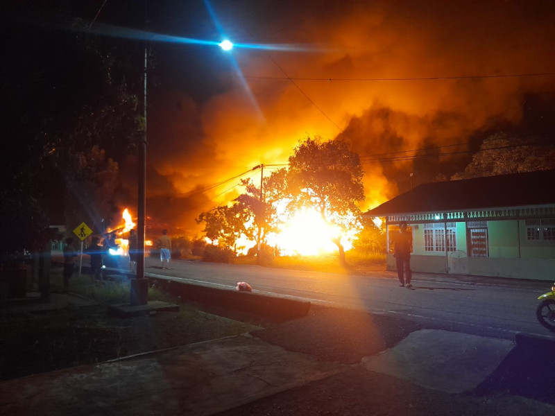 2 Unit Rumah Semi Permanen Ludes Terbakar Bengkalis