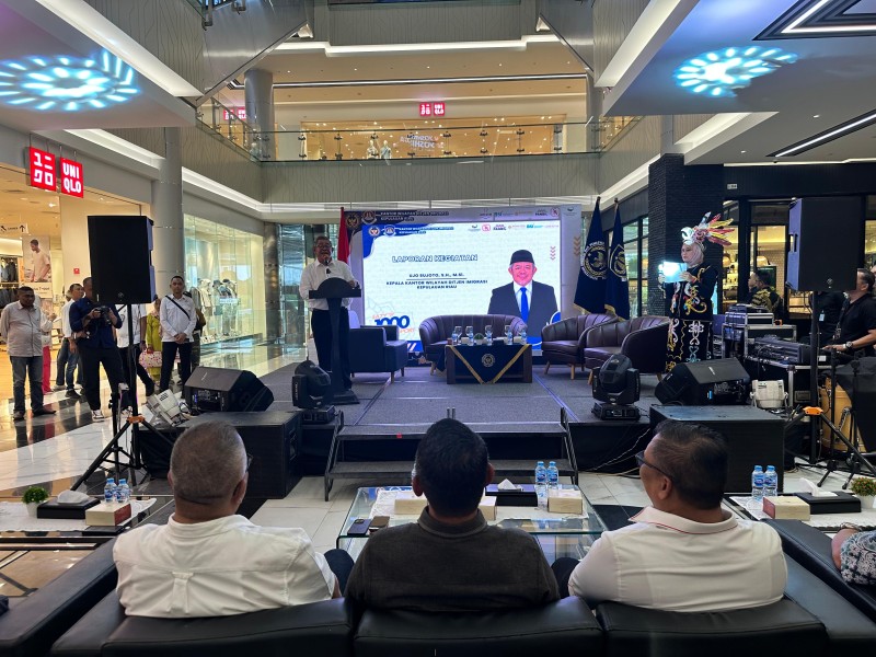 Tingginya Permintaan Masyarakat, Imigrasi Kepri Gelar Layanan “Eazy 1000 Passport” di Akhir Pekan