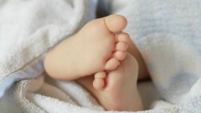Orangtua Lengah, Bayi 10 Bulan Telan Daun Ganja Lalu Ini yang Terjadi