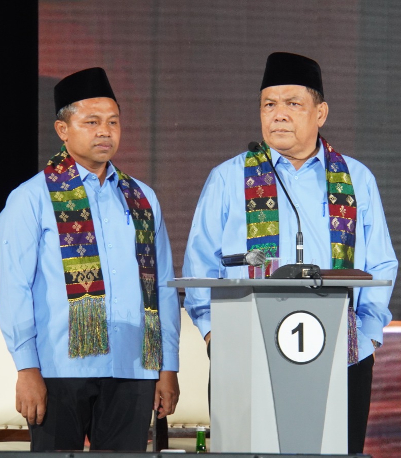 Wahid-SF Kena Semprit Bawaslu Riau!