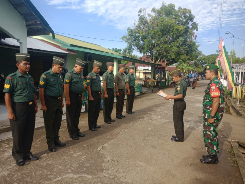 Pimpin Apel Pagi, Danramil 03/Tpl Berikan Pengarahan Kepada Anggota