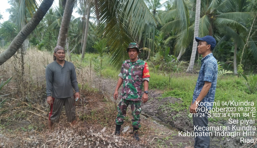 Peduli Antar Sesama, Babinsa Koramil 04/Kuindra Turun Untuk Patroli Karlahut