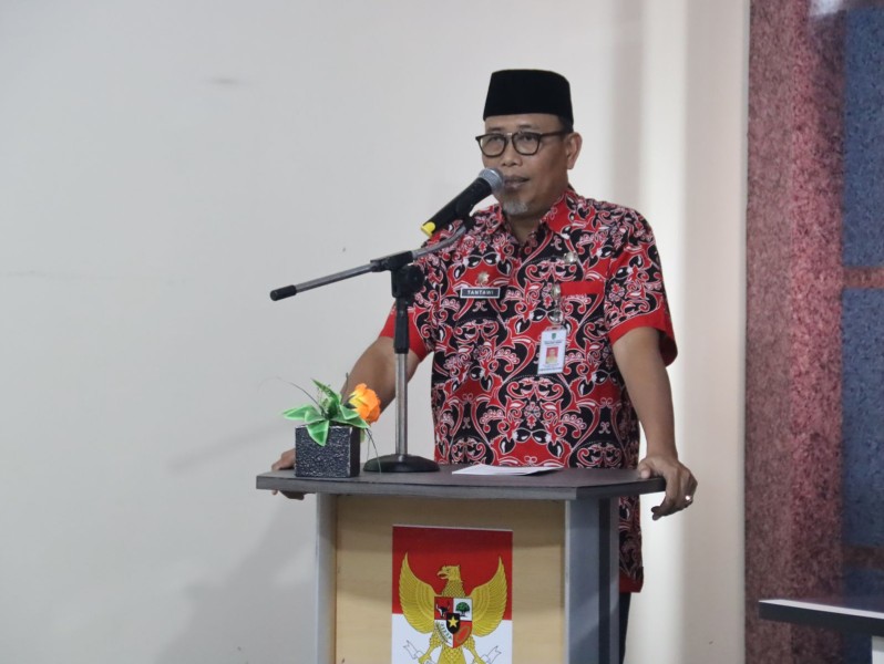 Pj. Sekdakab Inhil H. Tantawi Jauhari Buka Sosialisasi Perlindungan Ekosistem Pekerja Desa