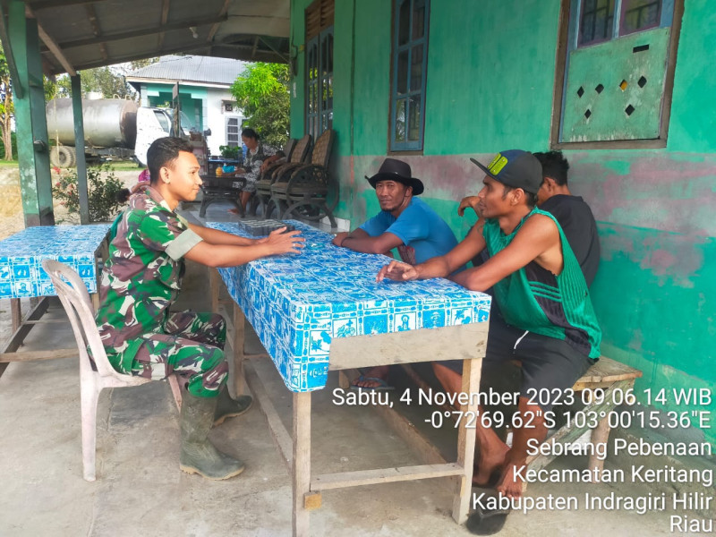 Bersama Masyarakat Dapat Menjalin Hubungan Baik Antar Sesama Oleh Babinsa Koramil 09/Kmg