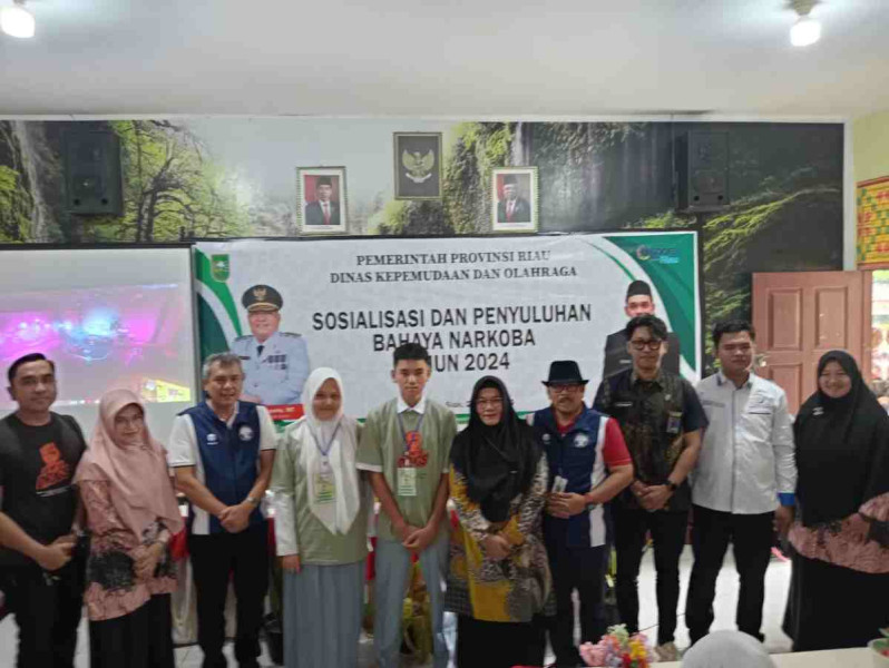 Dispora Riau Gelar Sosialisasi Bahaya Narkoba di SMAN 1 Minas