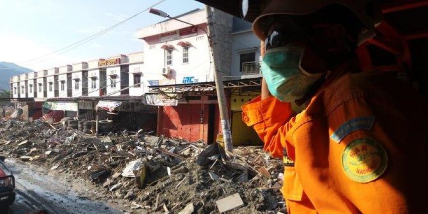 Hari kelima bencana Palu, aroma mayat menyengat seperti kota mati