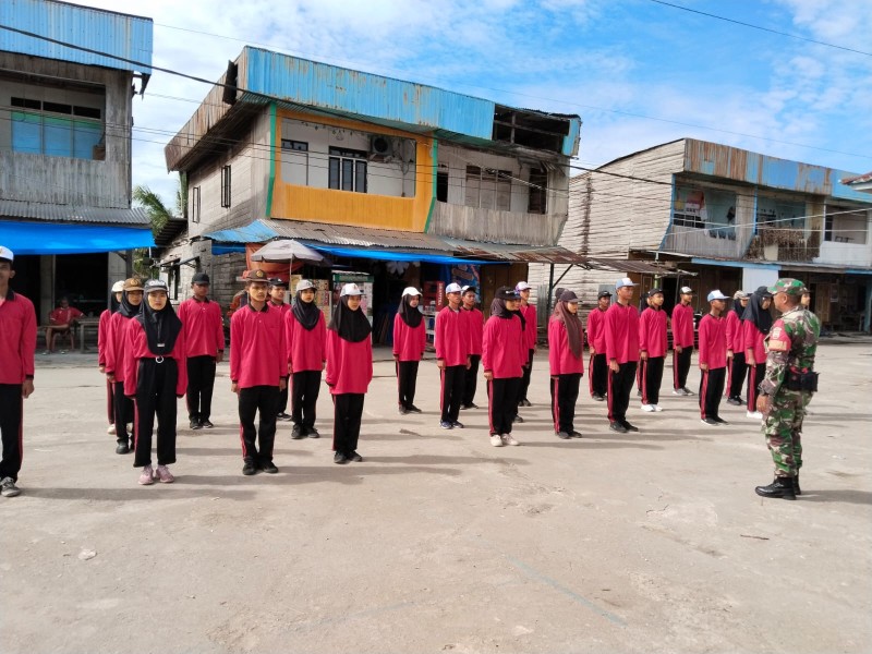 Persiapan Sambut HUT RI Ke 80, Babinsa Latih Paskibraka