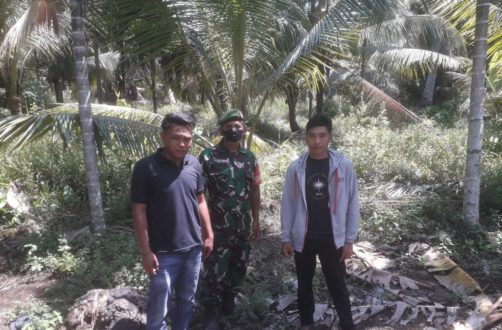 MPA Bersama Babinsa Koramil 04/Kuindra Turun Ke Wilayah