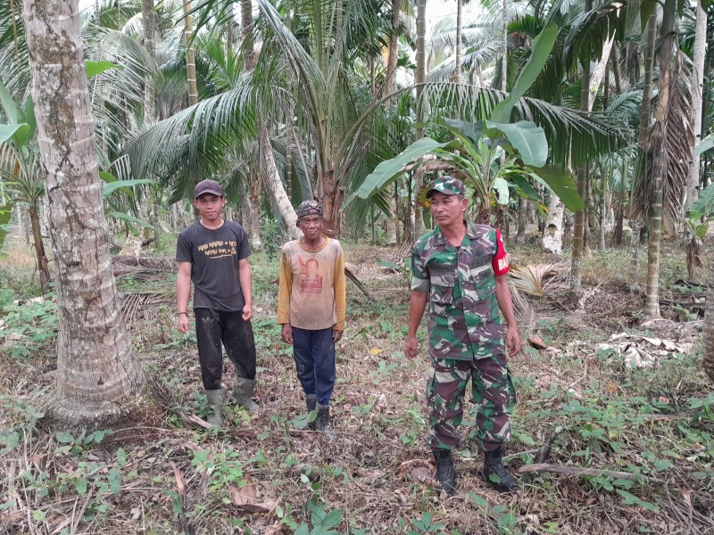 Patroli Tapal Batas di Reteh, Peltu Nofiandi: Inhil Nol Titik Api, Negeri Aman Karena Peduli