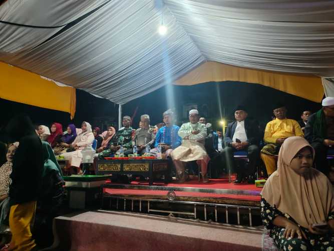 Babinsa Desa Sencalang Dampingi Penutupan MTQ Tingkat Kecamatan