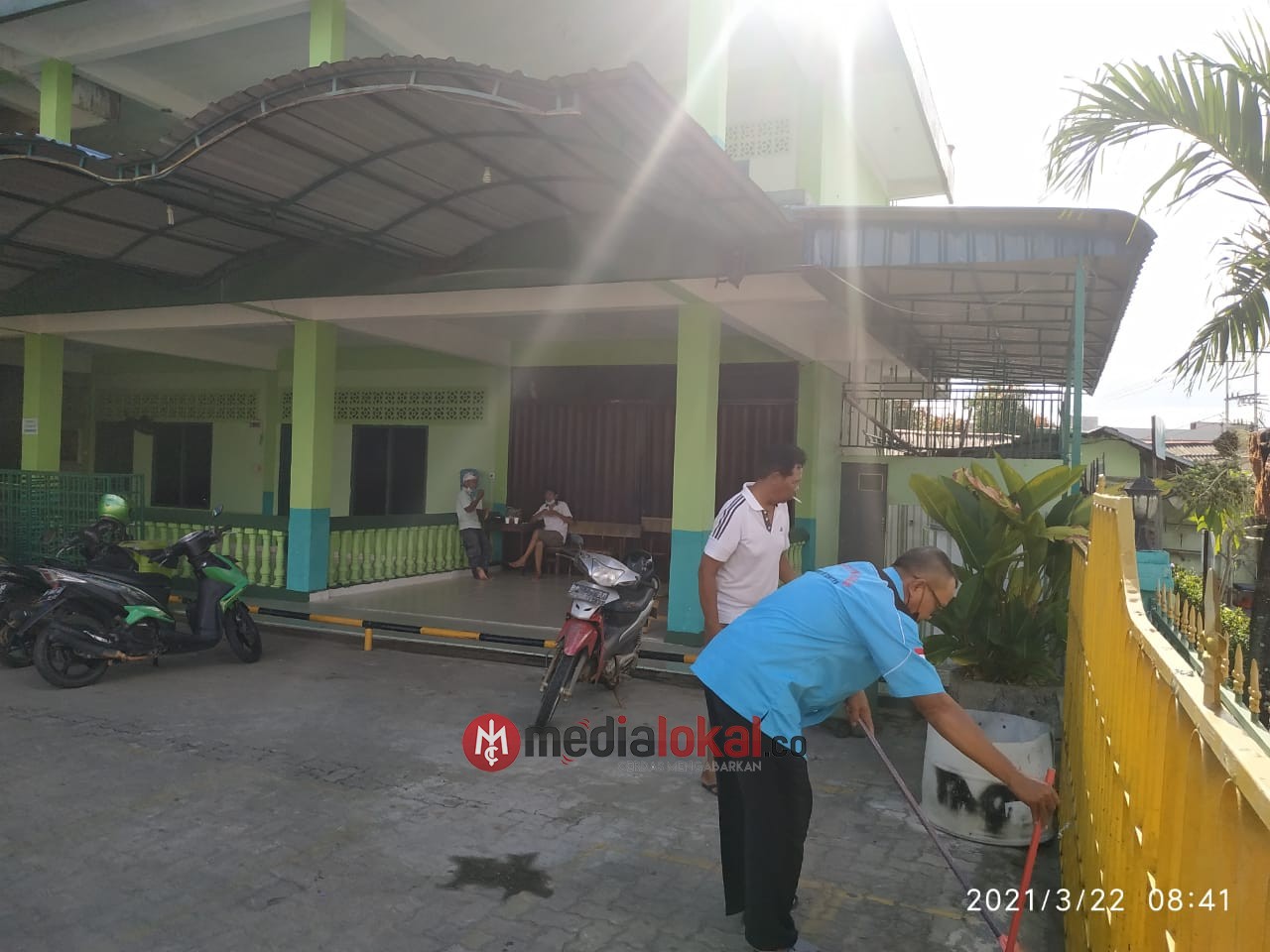 MCMI PC Bintan Giat Bersih - Bersih Masjid Menjelang Bulan Suci Ramadhan 