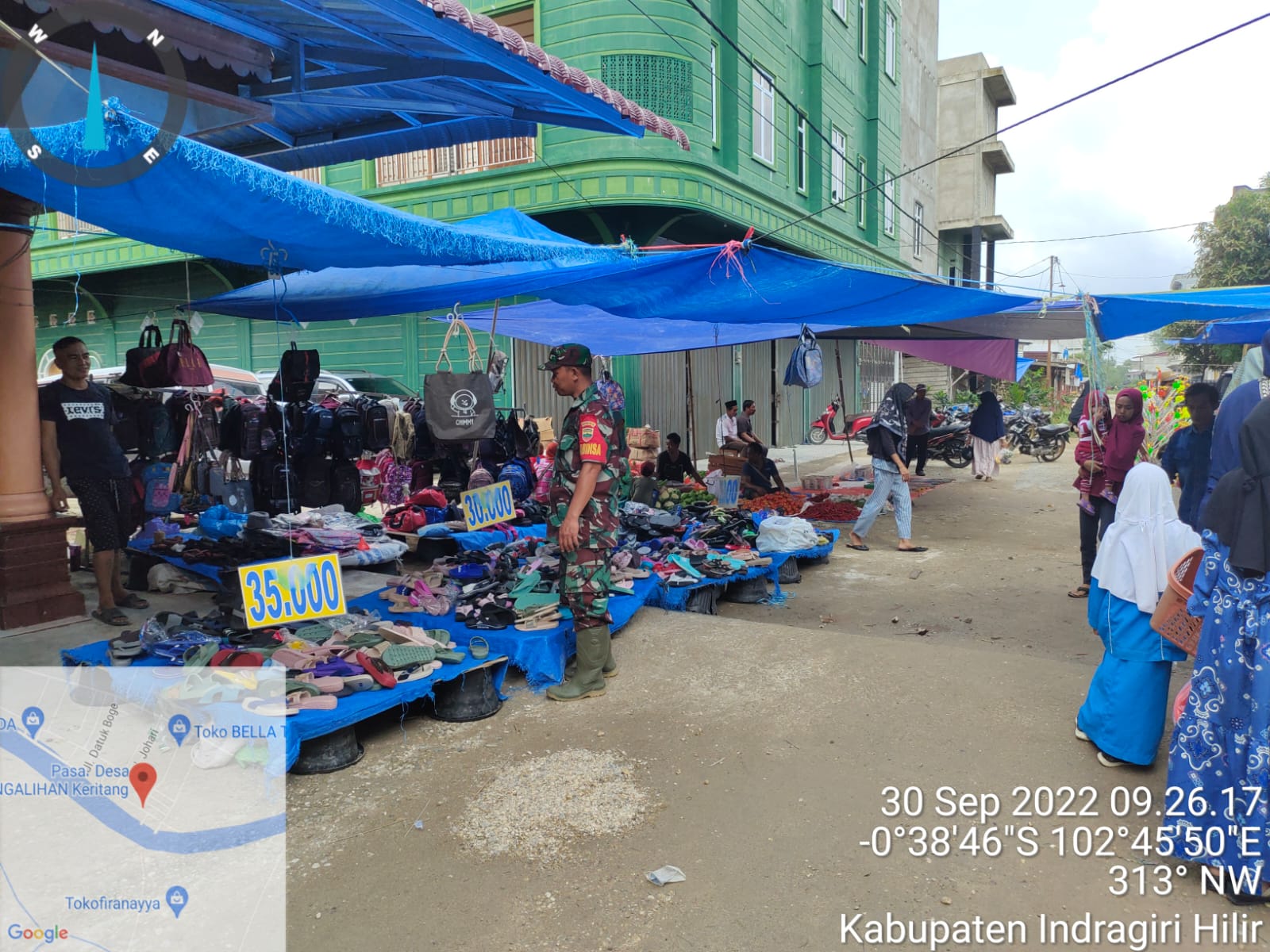 Penegakan Prokes Terus Dilakukan Oleh Personel Koramil 09/Kemuning di Binaan