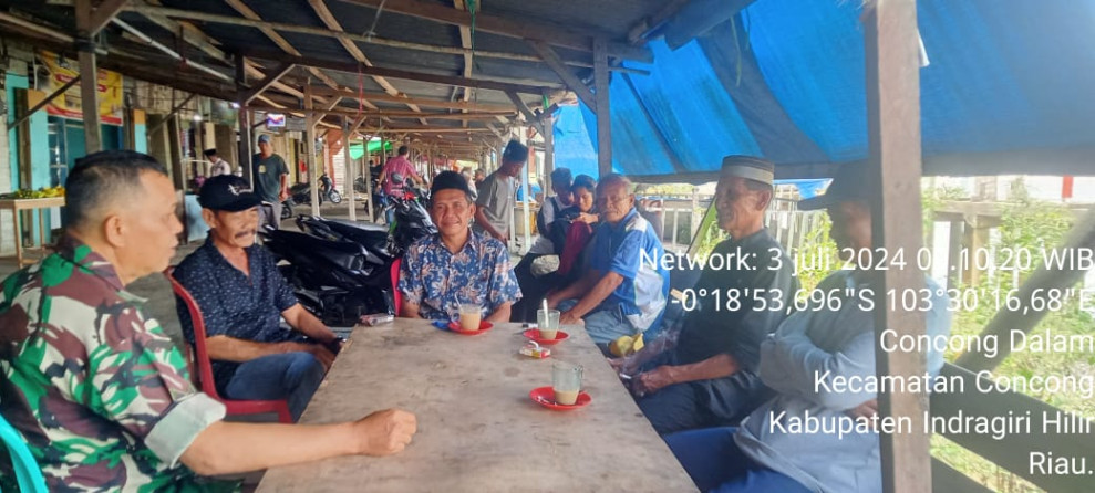 Wujudkan Situasi Kamtibmas Melalui Komsos Babinsa Koramil 04/Kuindra