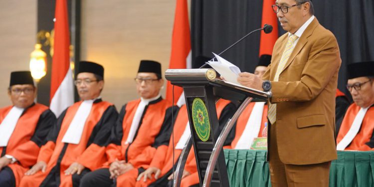 Sidang Pleno Laporan Tahunan 2022 Pengadilan Tinggi Riau Diharapkan Sebagai Penyemangat Tingkatkan Kinerja
