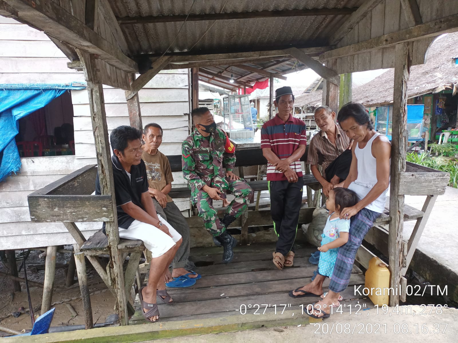 Komsos Babinsa di Desa Rantau Panjang Direspon Positif Oleh Masyarakat