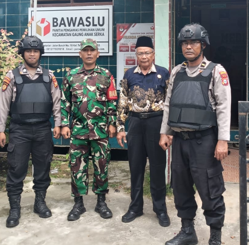 Pastikan Situasi Tetap Kondusif, Babinsa Koramil 05/Gas Rutin Laksanakan Patroli