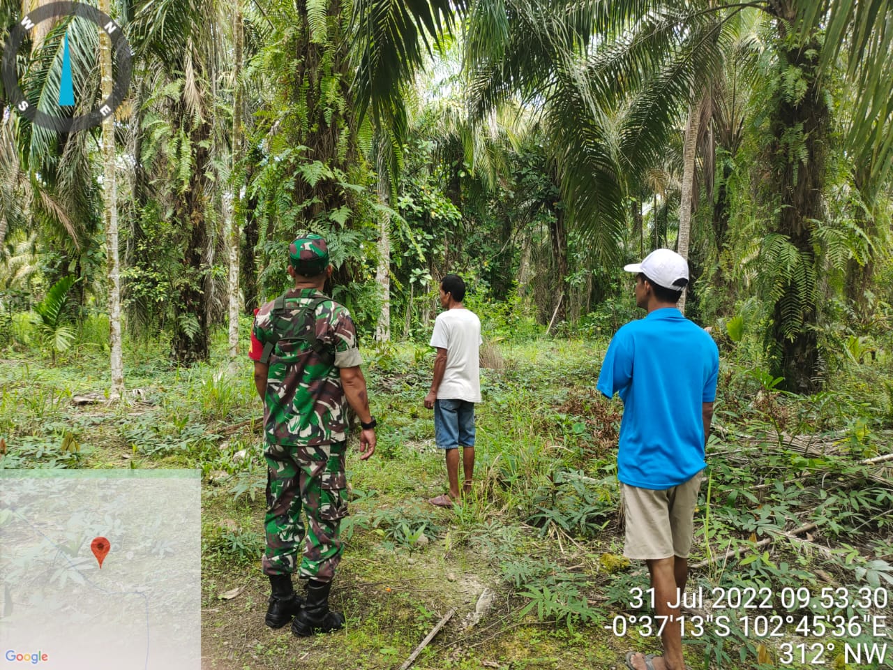 Pencegahan Karhutla Terus Dilakukan Oleh Babinsa Koramil 09/Kemuning