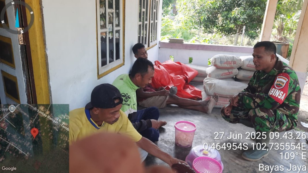 Silaturahmi Babinsa Serma Damrianto dengan Tokoh Pemuda, Jalin Kemitraan untuk Masyarakat yang Aman dan Harmonis