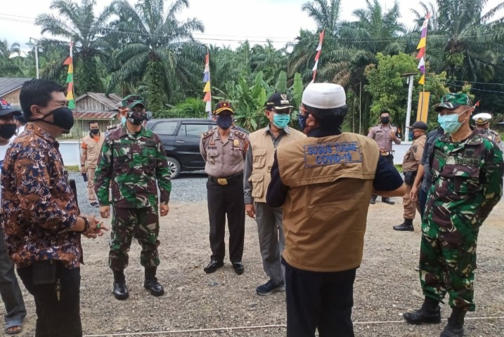 Tinjau Posko, Danramil 09/Kemuning Sambut Kunjungan Dandim 0314/Inhil bersama Bupati Inhil