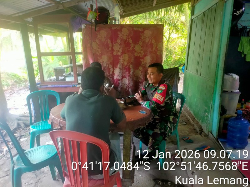 Babinsa Koramil 09/KMG Laksanakan Kegiatan Pengawasan Sumber Daya Manusia