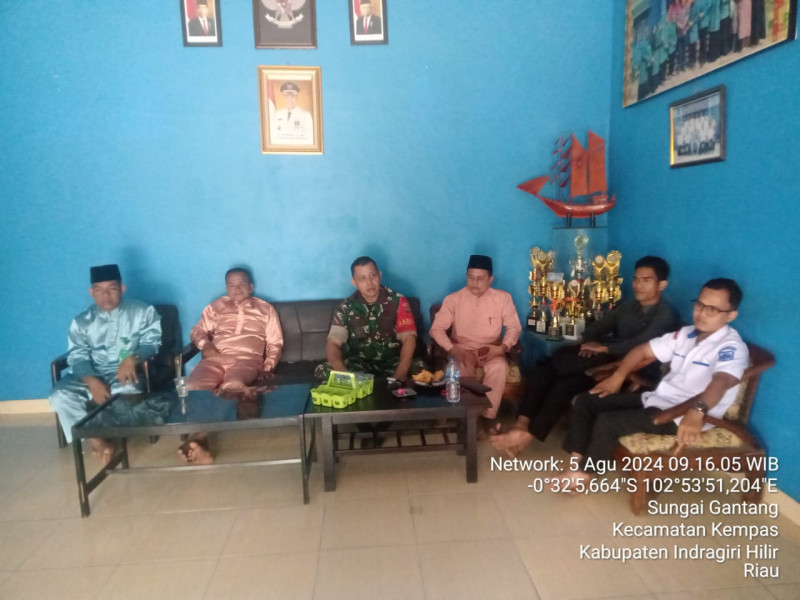 Babinsa Koramil 03/Tpl Jalin Silaturahmi Dan Komsos Dengan Perangkat Desa Sungai Gantang