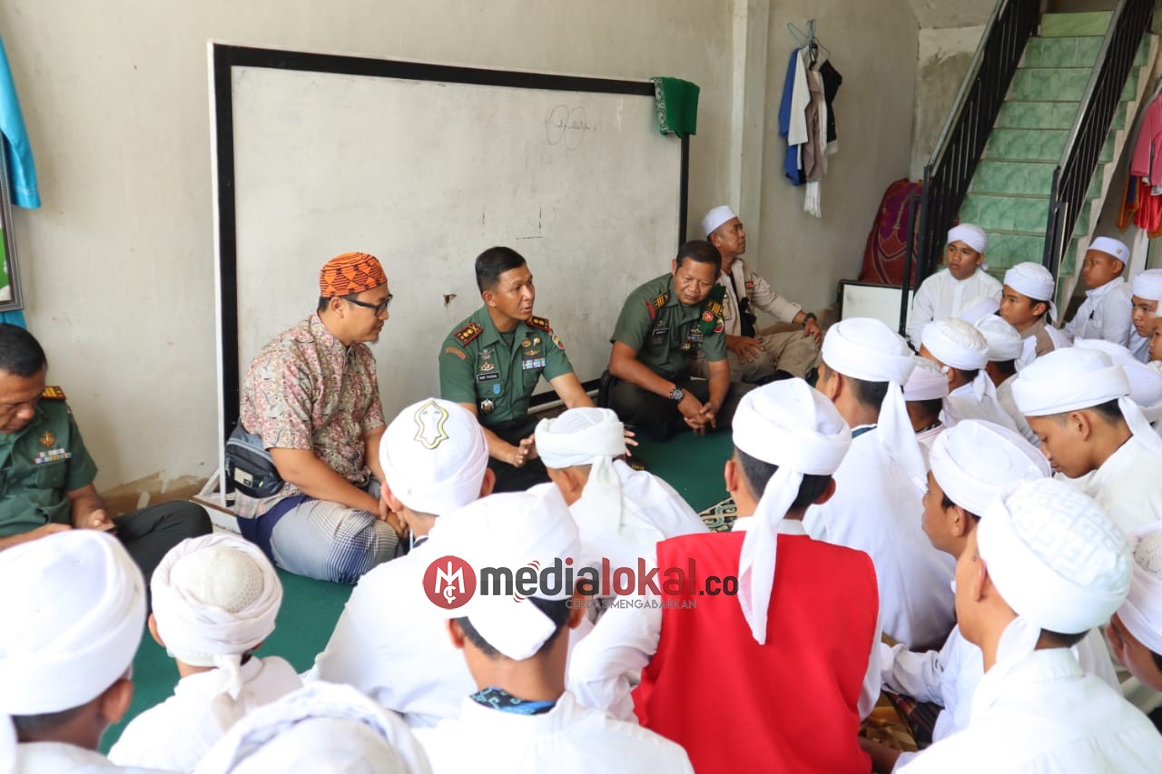 Dandim 0314/Inhil Kunjungi Pondok Pesantren di Pekan Arba Tembilahan, Ini Pesannya