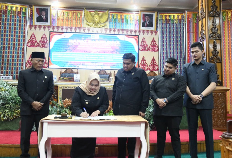 Perda Pertanggungjawaban APBD 2025 Disahkan, Bupati Kasmarni Apresiasi DPRD Bengkalis