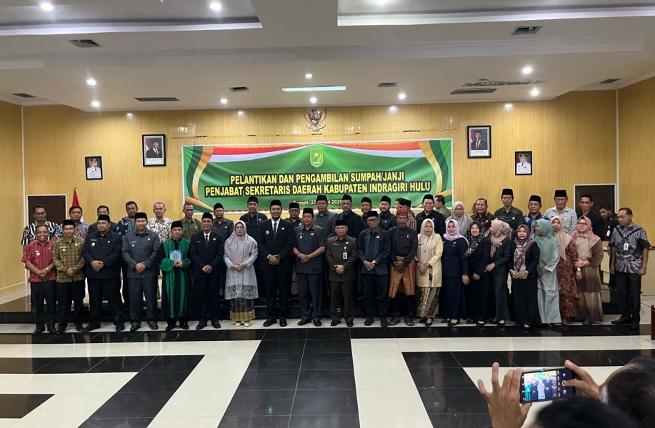 Perubahan untuk Kemajuan Inhu, Bupati Ade Lantik Paino SP Sebagai Penjabat Sekda Inhu