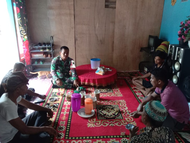 KUNJUNGI RUMAH WARGA BINAAN, CARA BABINSA BABINSA KORAMIL 03/TPL UNTUK KOMSOS